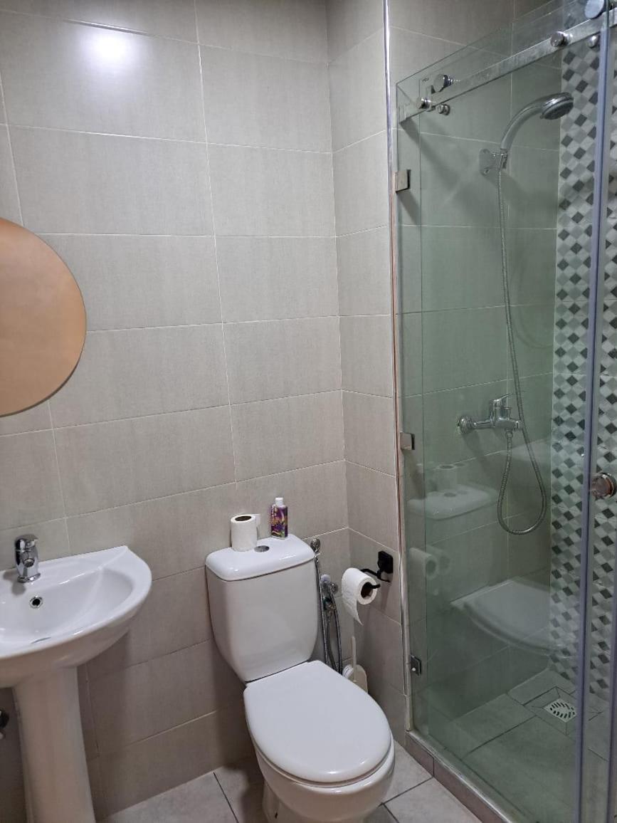Apartement De Vacances Je N'accepte Pas Les Couples Musulmans Sans Contrat De Mariage Apartment Tangier