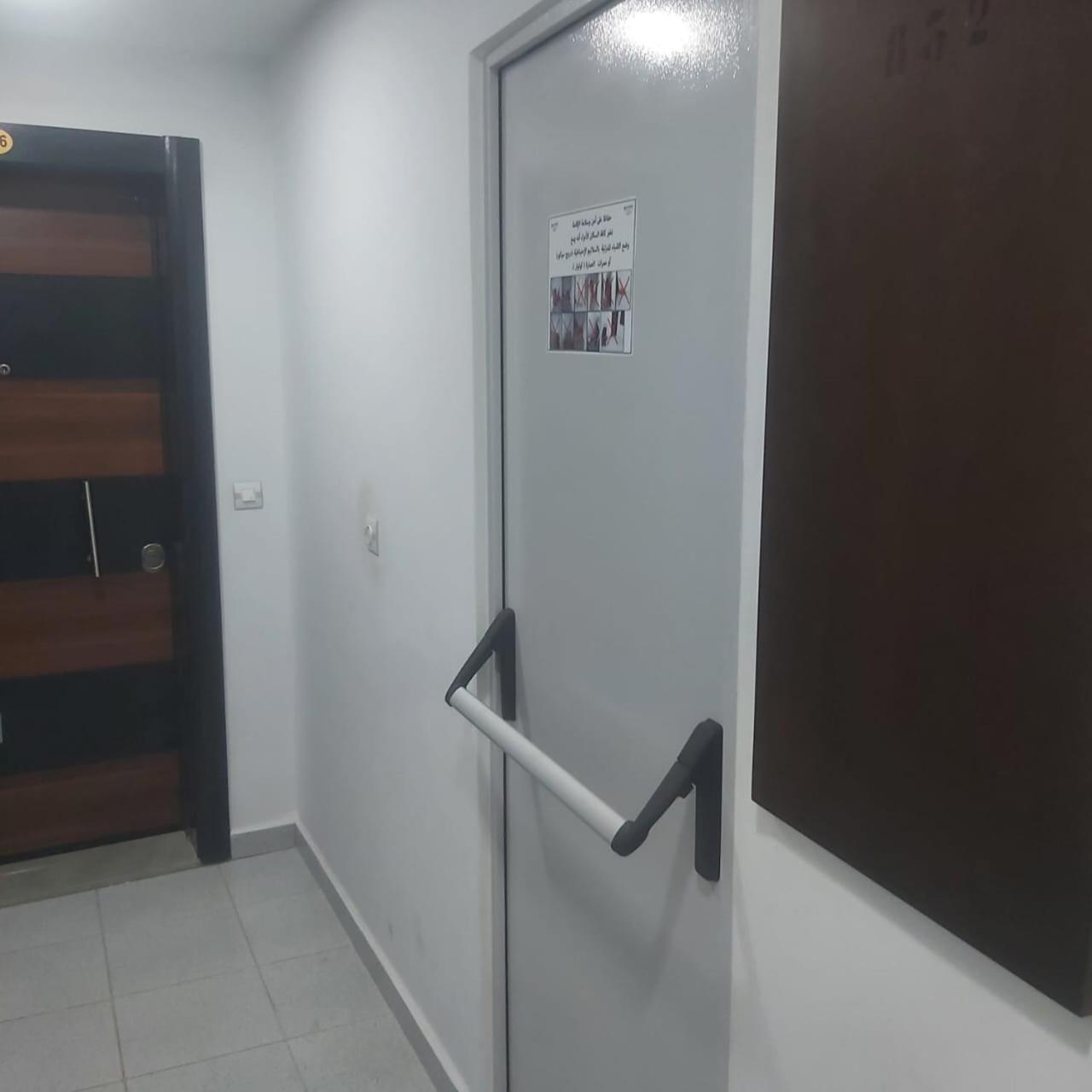 Apartement De Vacances Je N'accepte Pas Les Couples Musulmans Sans Contrat De Mariage Apartment *